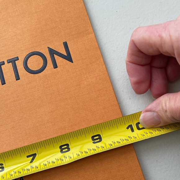 Authentic Louis Vuitton Empty Gift/Shopping Bag - Picture 10 of 12